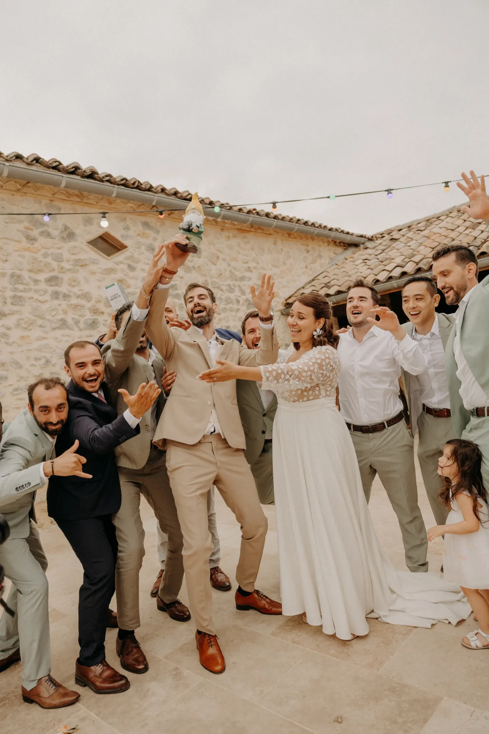 Meryl & Edouard - crédit photos Coralie Terre - Enjoy Evènements - Lyon et Bordeaux - 1 (33)